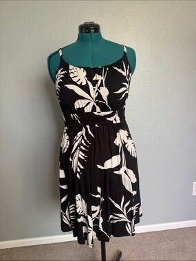 Soma Black & White Tropical Print Bra Dress